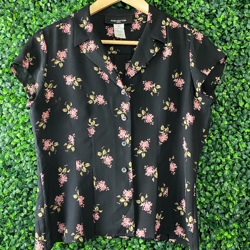 vintage 90’s Floral Jones New York blouse